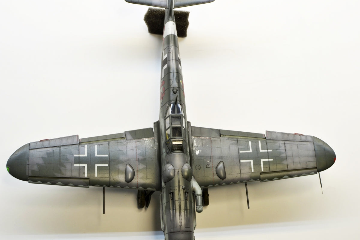 Omask 47008 Bf 109G-6 camo mask for Bartels wing 1/72 – imagen 5