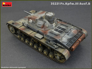 MiniArt 35221 Pz.Kpfw.III Ausf.B w/Crew 1/35 – Bild 4
