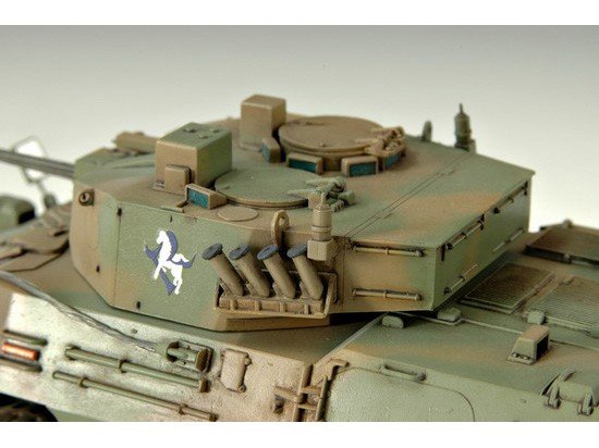 Trumpeter 00327 JGSDF Type 87 Reconnaissance Vehicle 1/35 – imagen 10