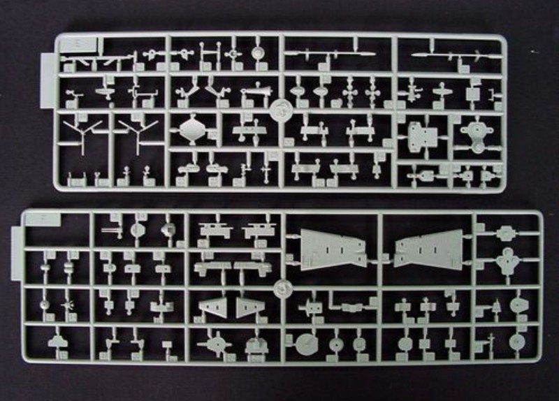 Trumpeter 05710 USSR Navy P. Velikiy Battle Cruiser 1/700 – imagen 8