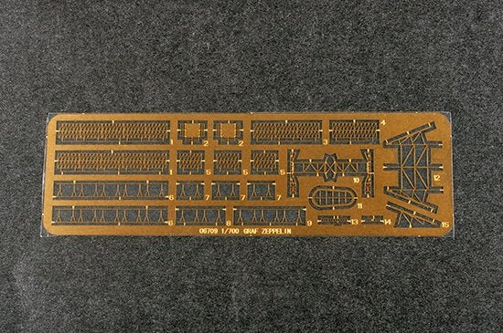 Trumpeter 06710 German Navy Aircraft Carrier DKM Peter Strasser 1/700 – imagen 4