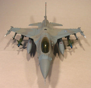Hasegawa D18 F-16CJ Block 50 1/72 – immagine 5