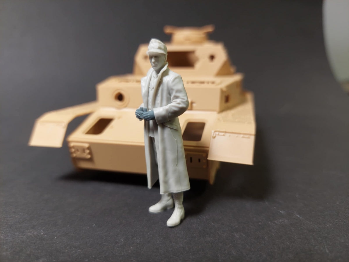 Panzer Art FI35-251 DAK Officier de char Pz.lll/IV 1/35 – image 2