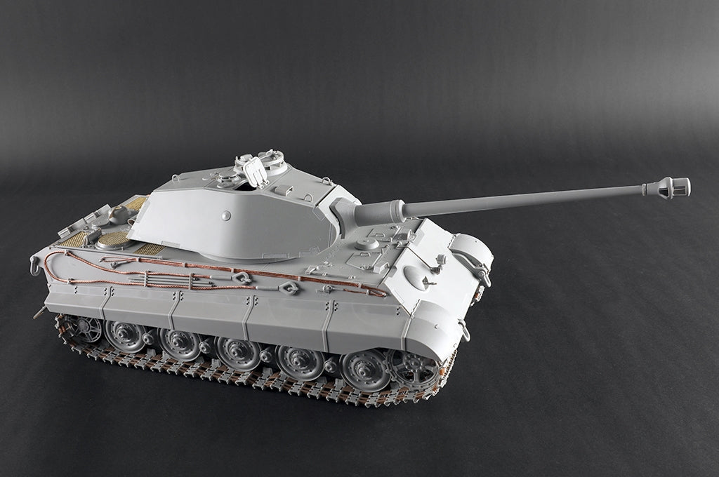 Trumpeter 00948 German Tiger II Heavy Tank - Porsche Turret Early Production 1/16 – Bild 8