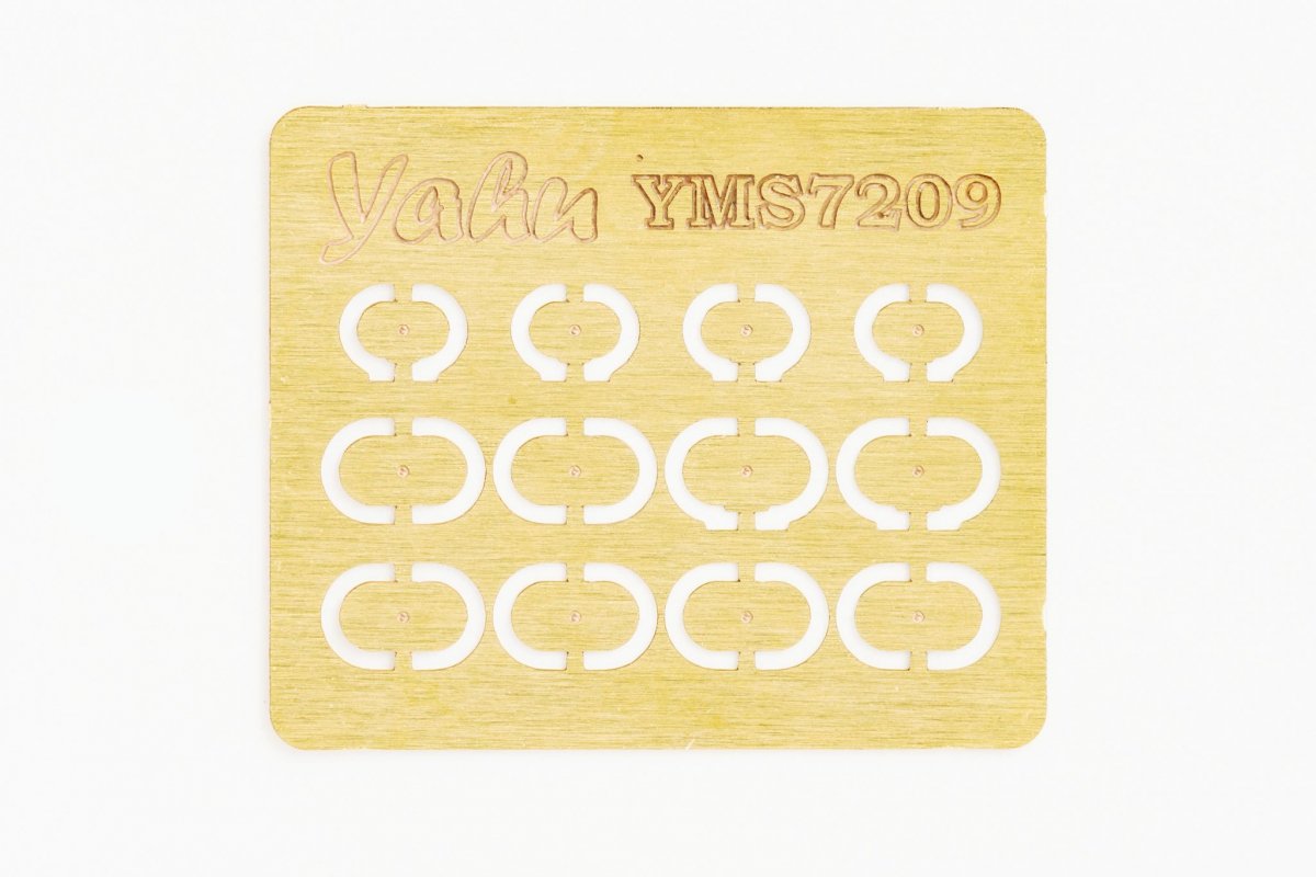 Yahu YMS7209 Fw-190 hatch cover (Eduard and oth) 1/72 – immagine 2