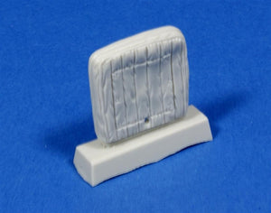 Panzer Art RE35-137 Cooler mask with canvas cover for “Einheitsdiesel” 1/35 – immagine 2