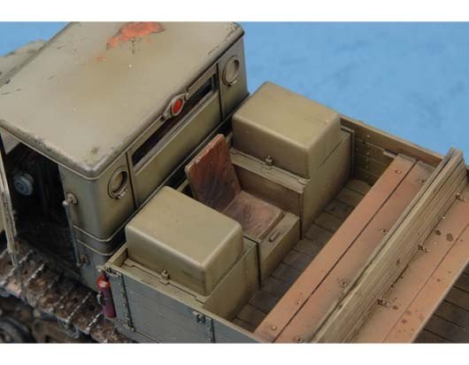 Trumpeter 01573 Voroshilovets Tractor 1/35 – immagine 4
