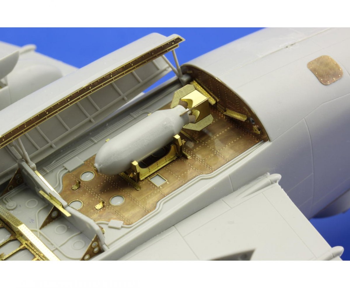 Eduard 48736 PV-1 bomb bay 1/48 Revell – imagen 3