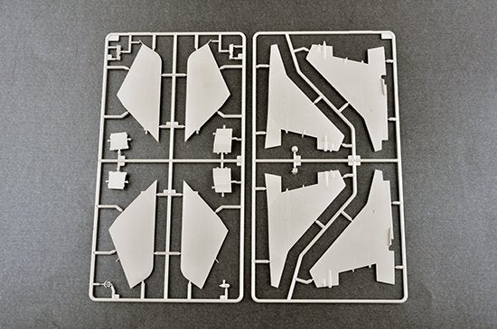 Trumpeter 03224 Mikoyan MIG-29C Fulcrum russe au 1/32 – image 6