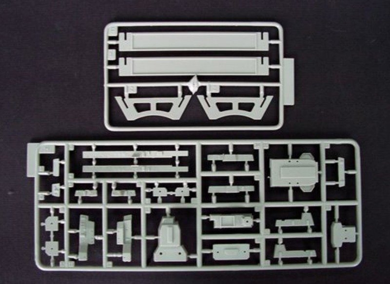 Trumpeter 05710 USSR Navy P. Velikiy Battle Cruiser 1/700 – imagen 7