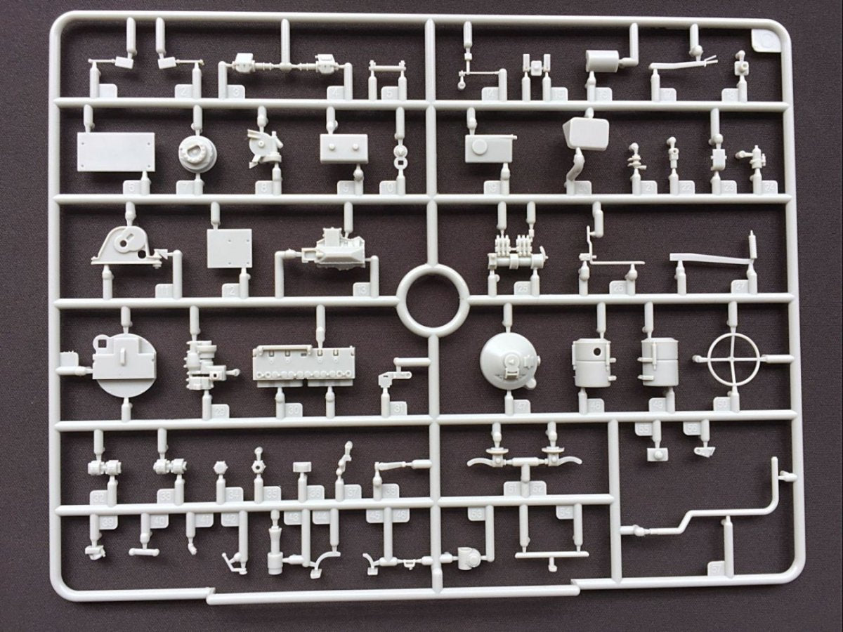 Thunder Model 35200 Scammel Pioneer TRMU30/TRCU30 Tank Transporter 1/35 – imagen 3