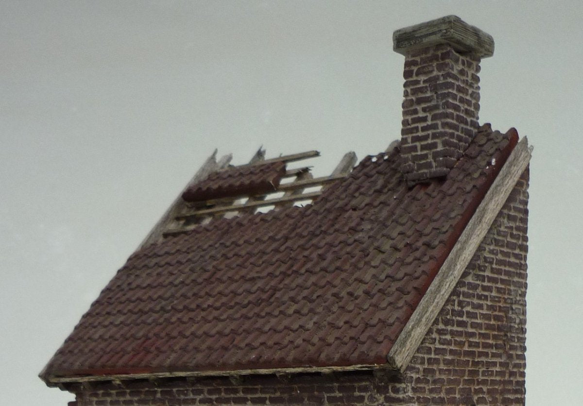 RT-Diorama 35007 Roof tiles with chimney 1/35 – imagen 7
