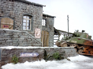 RT-Diorama 35279 Socle de diorama : Ferme des Ardennes 1/35  – image 6