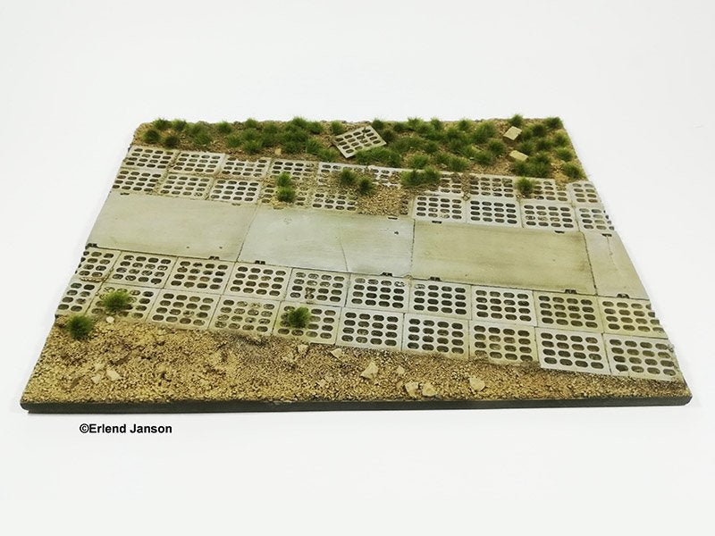 Eureka XXL EDB-3503 Access Road to a Military Training Ground 1/35 – immagine 9
