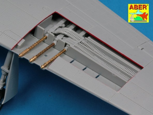Aber A32108 Set of 6 turned U.S. cal .50 (12,7mm) Browning M2 barrels for P-51 Mustang 1/32 – imagen 6