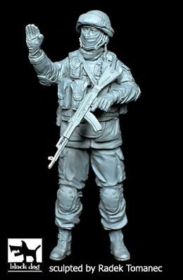 Black Dog F35100 Soldier in Crimea N°1 1/35 – imagen 2
