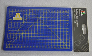 Italeri 50829 Cutting Mat A5 (self-healing mat)
