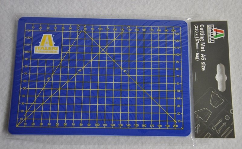 Italeri 50829 Cutting Mat A5 (self-healing mat)