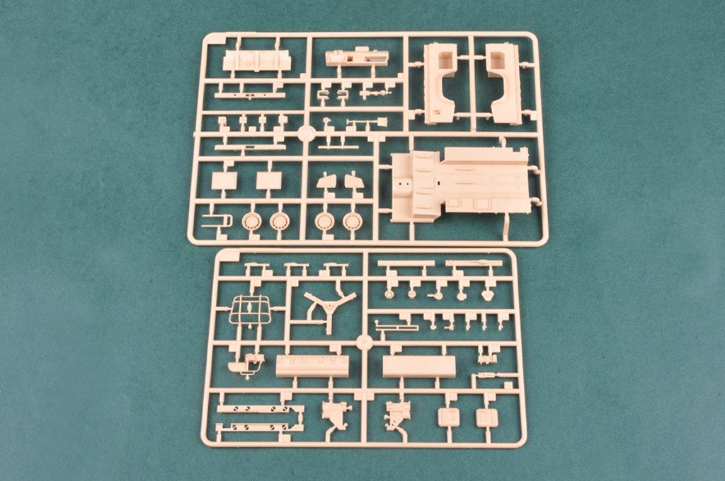 Hobby Boss 82447 Land Rover WMIK w/ MILAN ATGM 1/35 – zdjęcie 6