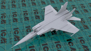 ICM 48904 MiG-25 RBF, Soviet Reconnaissance Plane 1/48 – Bild 2