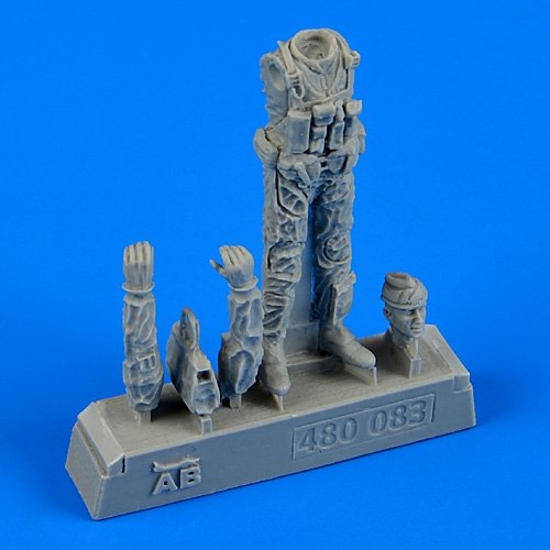 Aerobonus 480083 Pilote de l&amp;#39;US Navy avec sac - Guerre du Vietnam 1965-1973, échelle 1/48