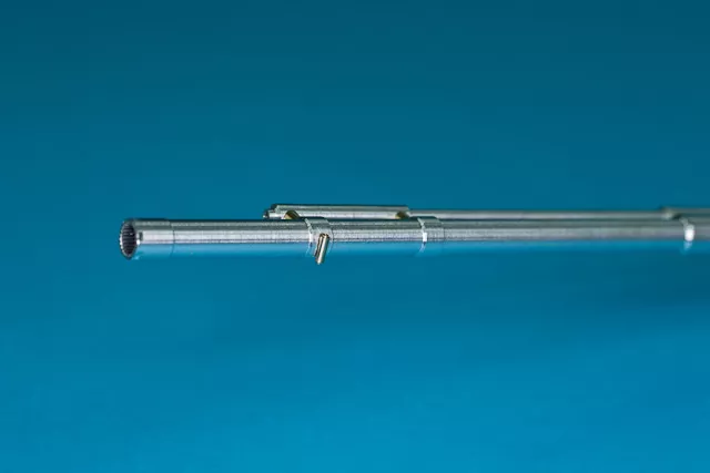 RB Model 35B110 BMP-3 Armament 30mm 2A72, 100mm 2A70, 3 x 7.62 PKT mg 1/35 – imagen 5
