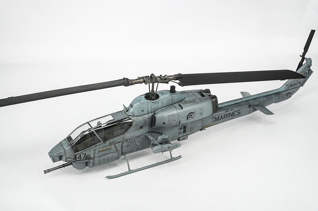Trumpeter 05116 AH-1W Super Cobra 1/35 – imagen 7