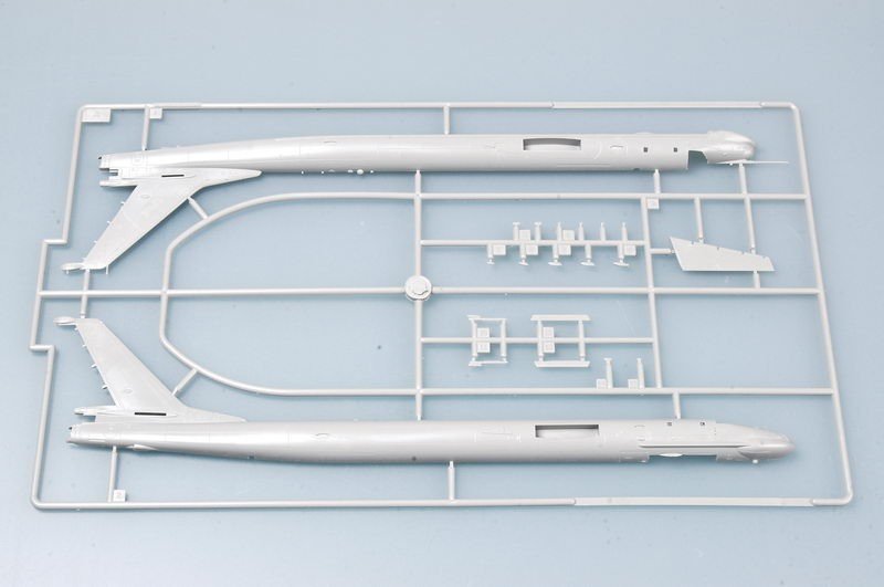 Trumpeter 03904 TU-95MS Bear-H 1/144 – imagen 2