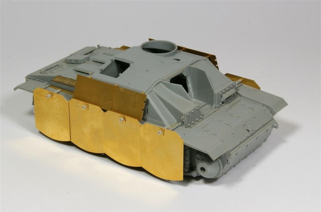 Panzer Art RE35-149 Late schurzen for StuG III G 1/35 – Bild 3