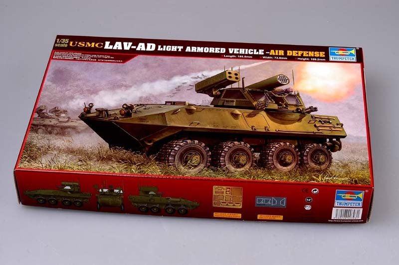 Trumpeter 00393 USMC LAV-AD Light Armored Vehicle-Air Defense 1/35 – zdjęcie 2