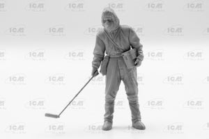 ICM 35901 Chernobyl #1 Radiation monitoring station (ZiL-131KShM truck &amp;amp; 5 figures &amp;amp; diorama base with background) 1/35 – image 6