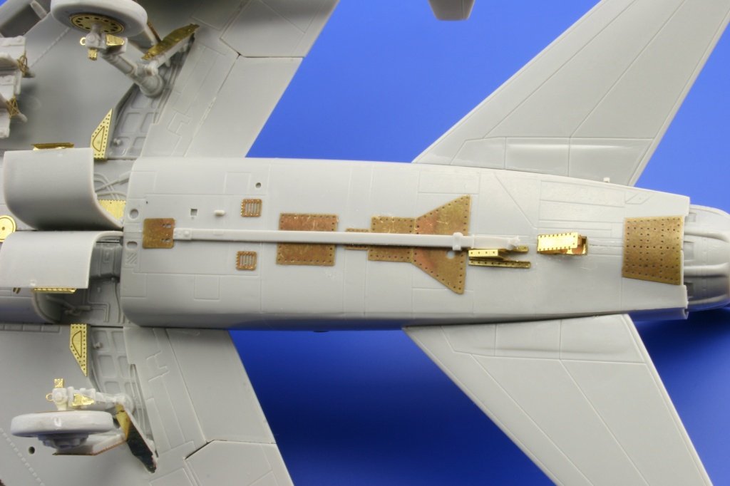 Eduard 73363 F-100C S. A. 1/72 TRUMPETER – Bild 11