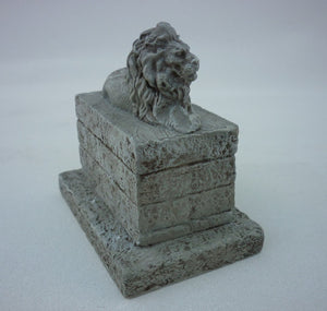 RT-Diorama 35183 Lion Statue 1/35 – image 3