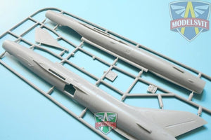 Modelsvit 72027 I-7U Prototype d&amp;#39;intercepteur supersonique 1/72 – image 3