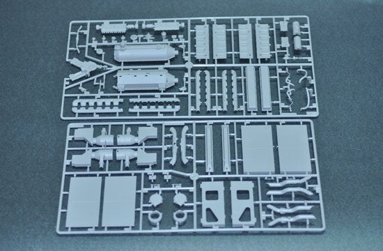 Trumpeter 00915 SU-100 SPG 1/16 – imagen 9