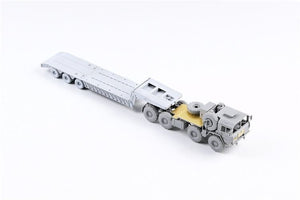 Modelcollect UA72341 German MAN KAT1M1014 8*8 HIGH-Mobility off-road truck with M870A1 semi-trailer 1/72 – zdjęcie 9