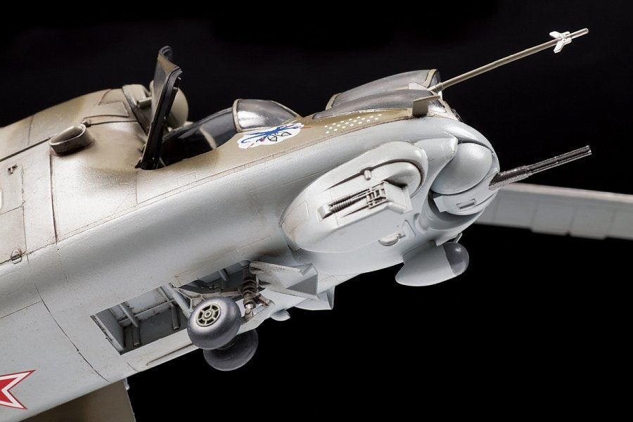 Zvezda 4823 Mi-24V/VP Soviet Attack Helicopter 1/48 – immagine 7