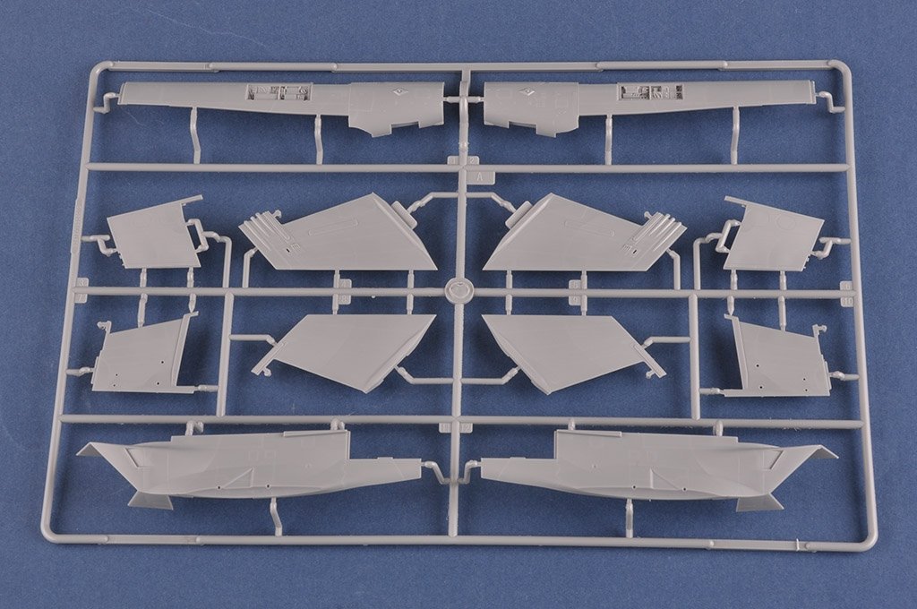 Hobby Boss 85814 EA-18G Growler 1/48 – immagine 9