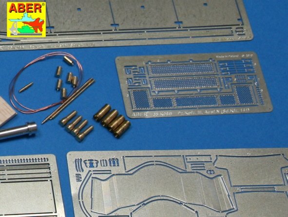 Aber 35K08 German medium tank Pz. Kpfw. III Ausf. N (Sd. Kfz.141) 1/35 – zdjęcie 4