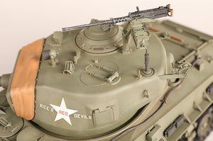 I Love Kit 61620 M4A3E8 Medium Tank - Late 1/16 – image 24