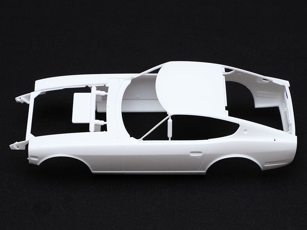 Tamiya 24367 Nissan Fairlady 240Z Street-Custom 1/24 – imagen 14