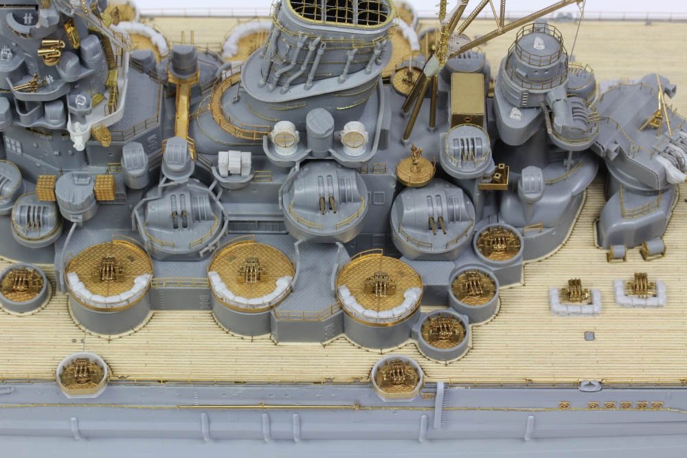 Pontos 37025FB IJN Musashi 1944 Detail up set Advanced Coal Black deck 1/350 – Bild 6