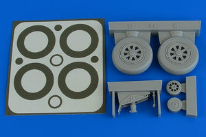 Aires 2227 A1H Skyraider wheels &amp;amp; paint masks 1/32 TRUMPETER