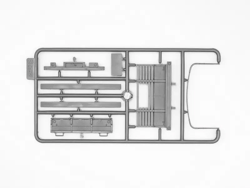 ICM 35493 Studebaker US6-U3 in German Service 1/35 – imagen 8