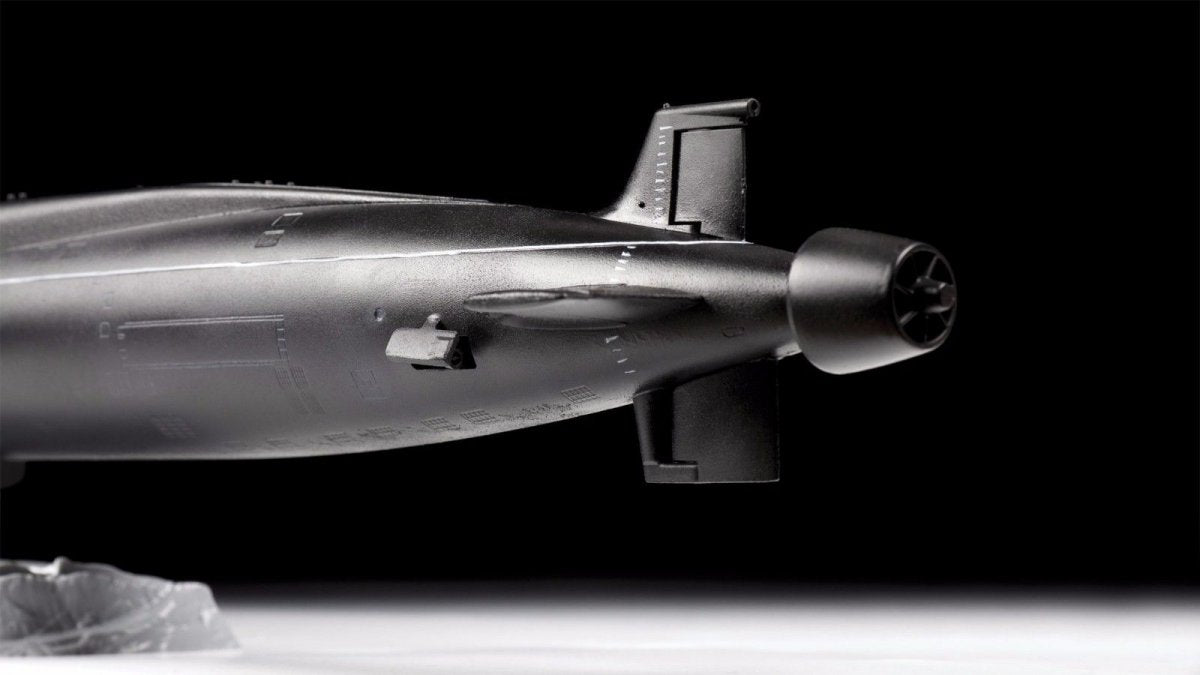 Zvezda 9058 SSBN &amp;quot;Borey&amp;quot; Nuclear Submarine 1/350 – imagen 4