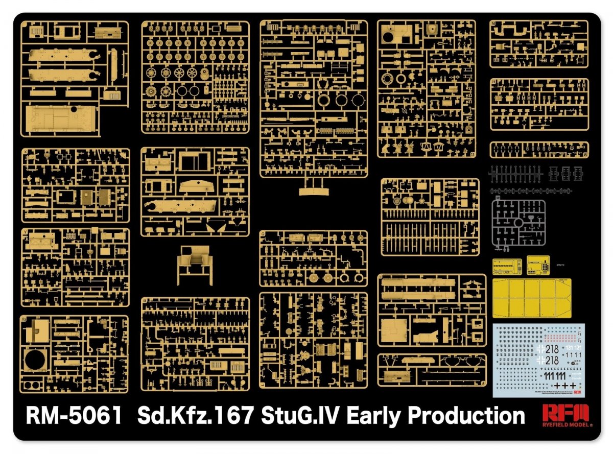 Rye Field Model 5061 Sd.Kfz.167 StuG.IV Early Production w/full interior &amp;amp; workable track links 1/35 – Bild 3