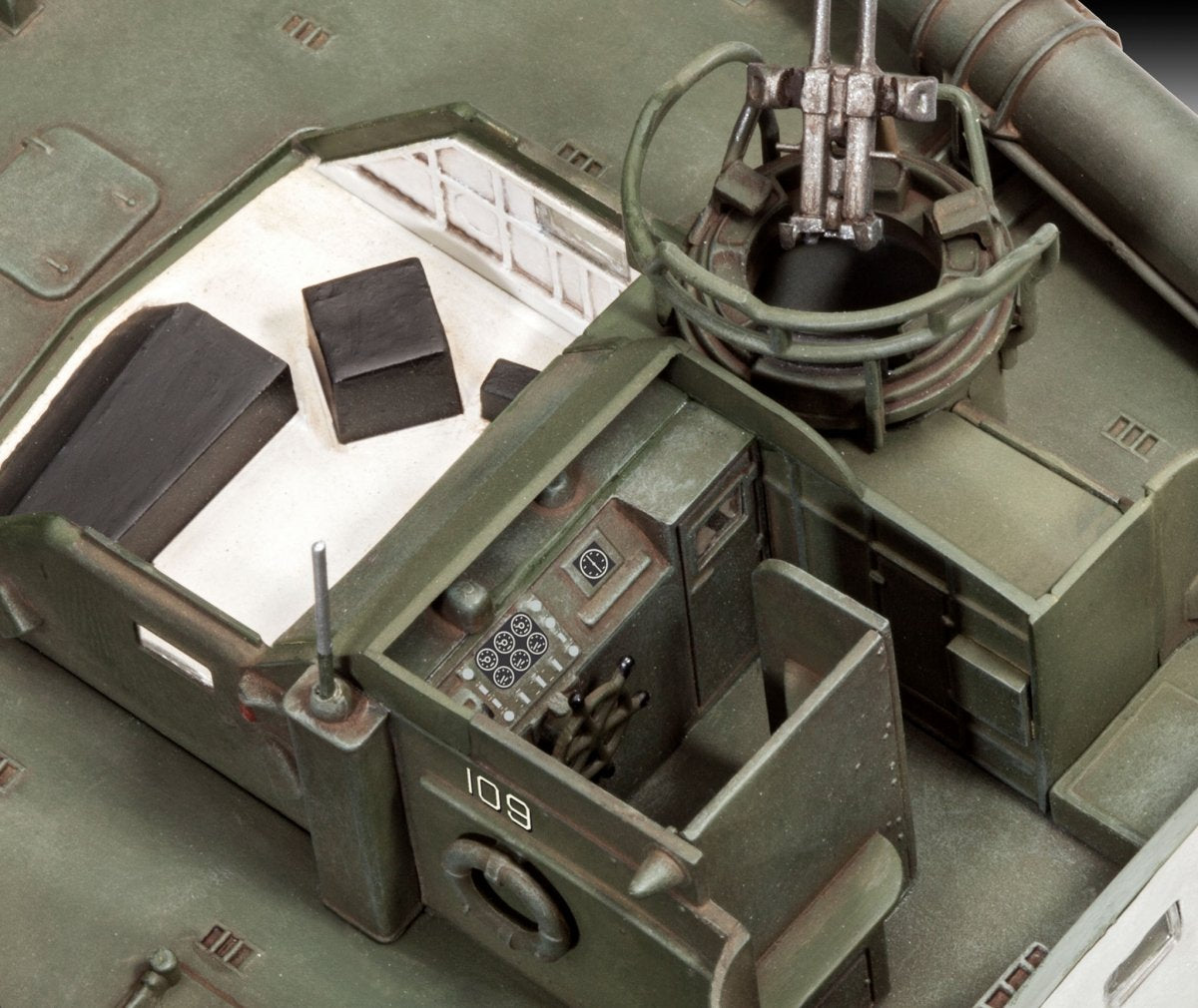Revell 65147 Patrol Torpedo Boat PT-109 - Model Set 1/72 – imagen 3