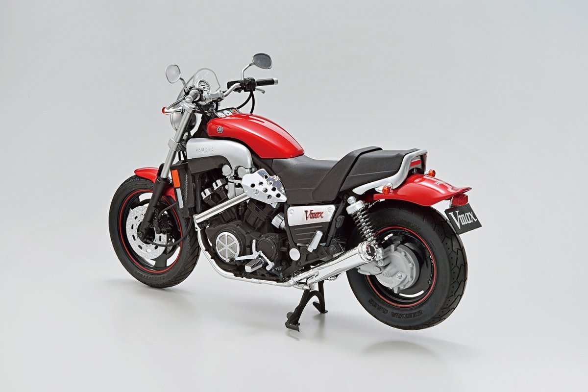 Aoshima 06313 Yamaha 5GK Vmax &amp;#39;04 avec pièces personnalisées 1/12 – image 2