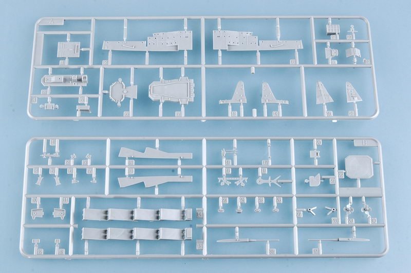 Trumpeter 05723 Ukraine Navy Slava Class Cruiser Vilna Ukraina 1/700 – immagine 9