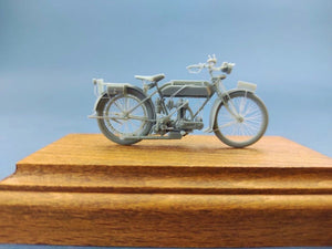 Copper State Models B32-001 Copper State Models B32-001 British Motorcycle Tr.Model H 1/32 – image 3